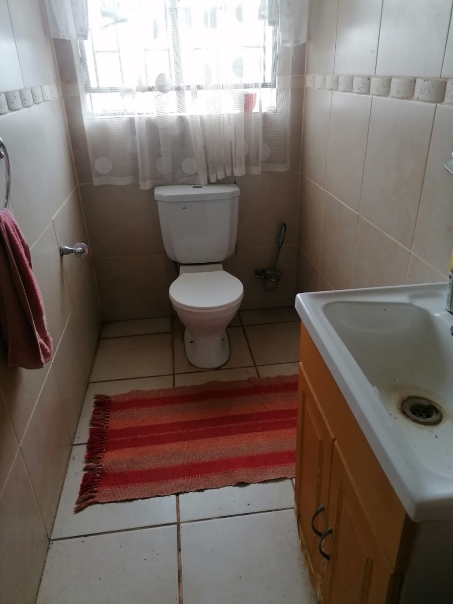 5 Bedroom Property for Sale in Koppies Free State